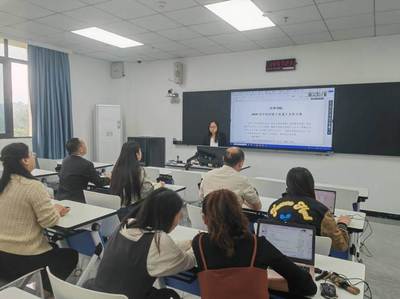 軟件公共技術(shù)教研室成功舉辦畢業(yè)設(shè)計與實習(xí)學(xué)習(xí)交流活動